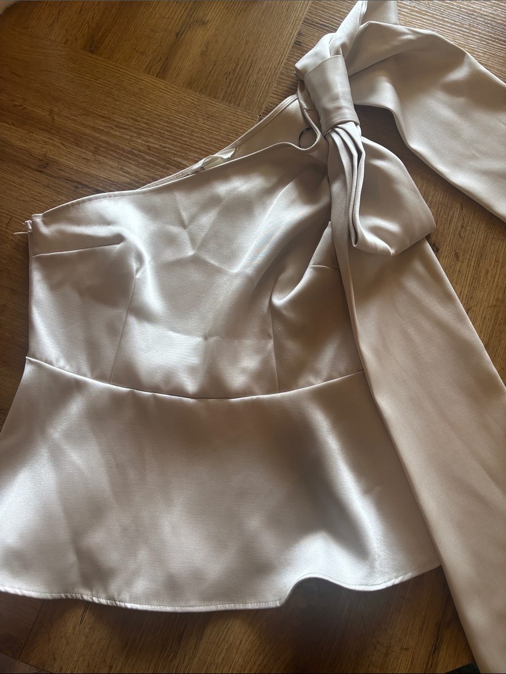 H&M One-Shoulder Satin Peplum Top in Light Beige